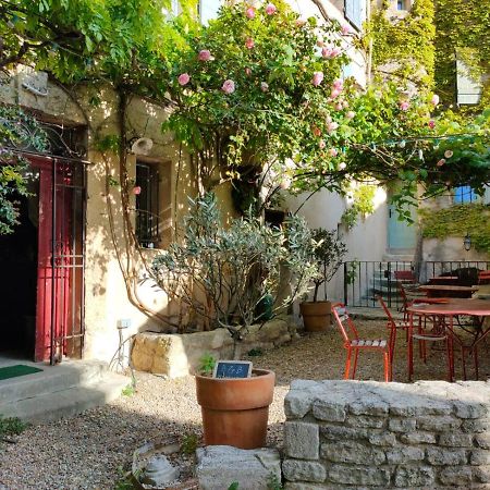 La Maison Pres De La Fontaine Saignon Kültér fotó