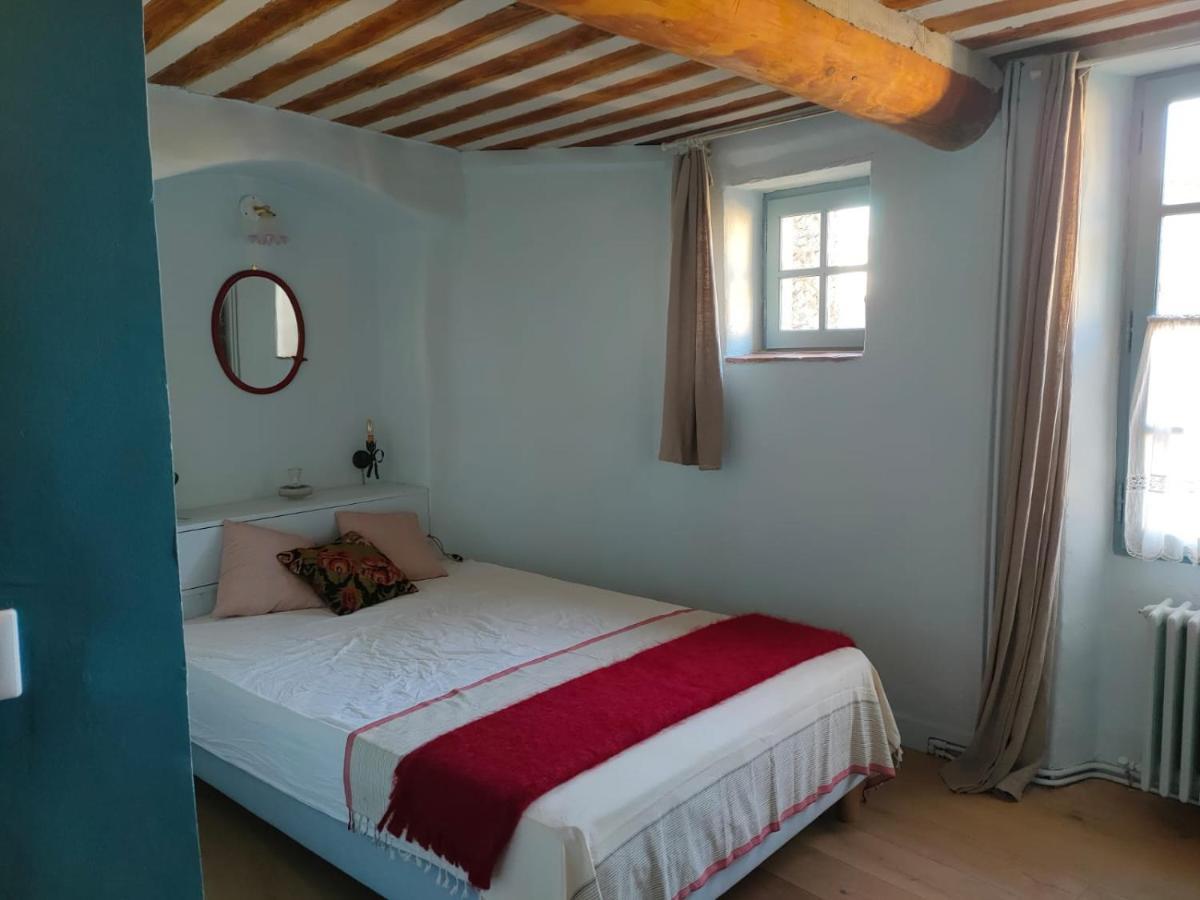 La Maison Pres De La Fontaine Saignon Kültér fotó